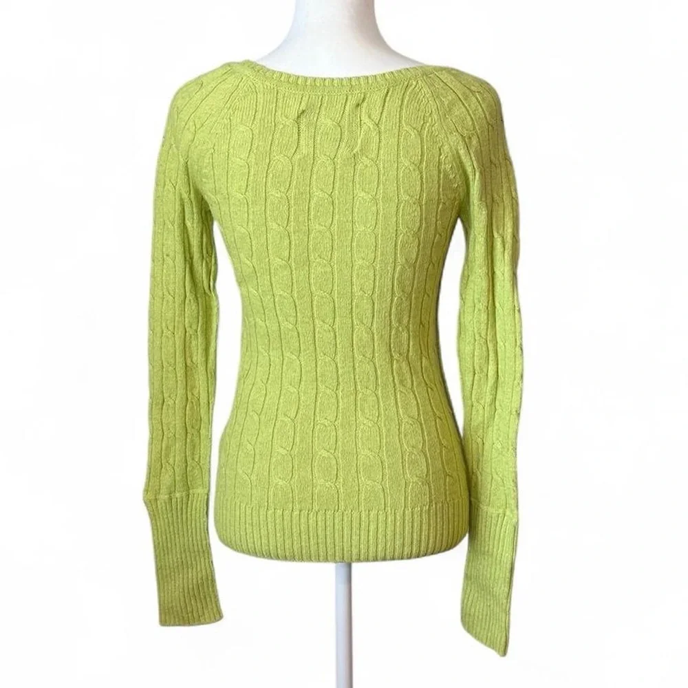American Eagle Sweater